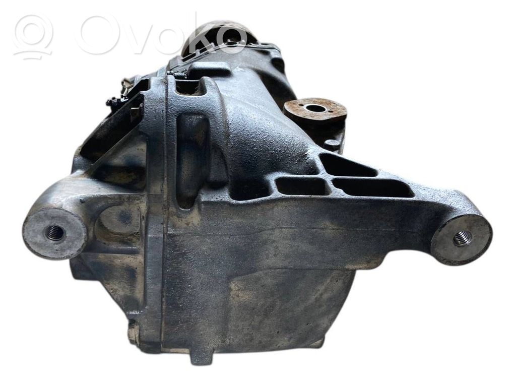 Aizmugurējais reduktors