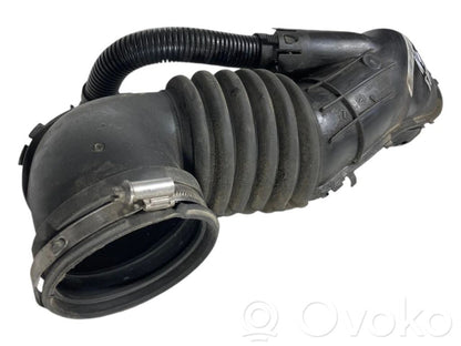 Šļūtene (-es) / caurule (-es)