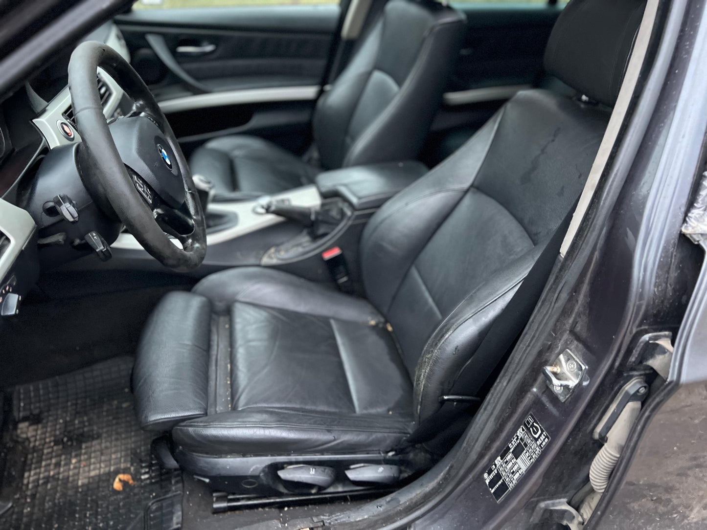 BMW 320d 2006.g.