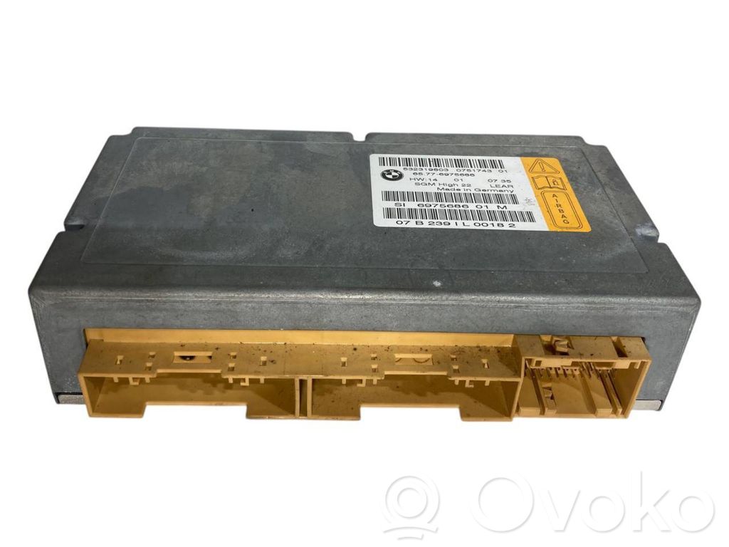 Gaisa spilvenu vadības bloks