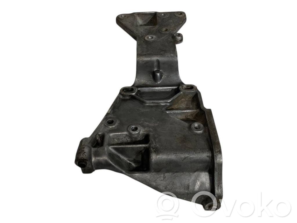 Ģeneratora stiprinājums