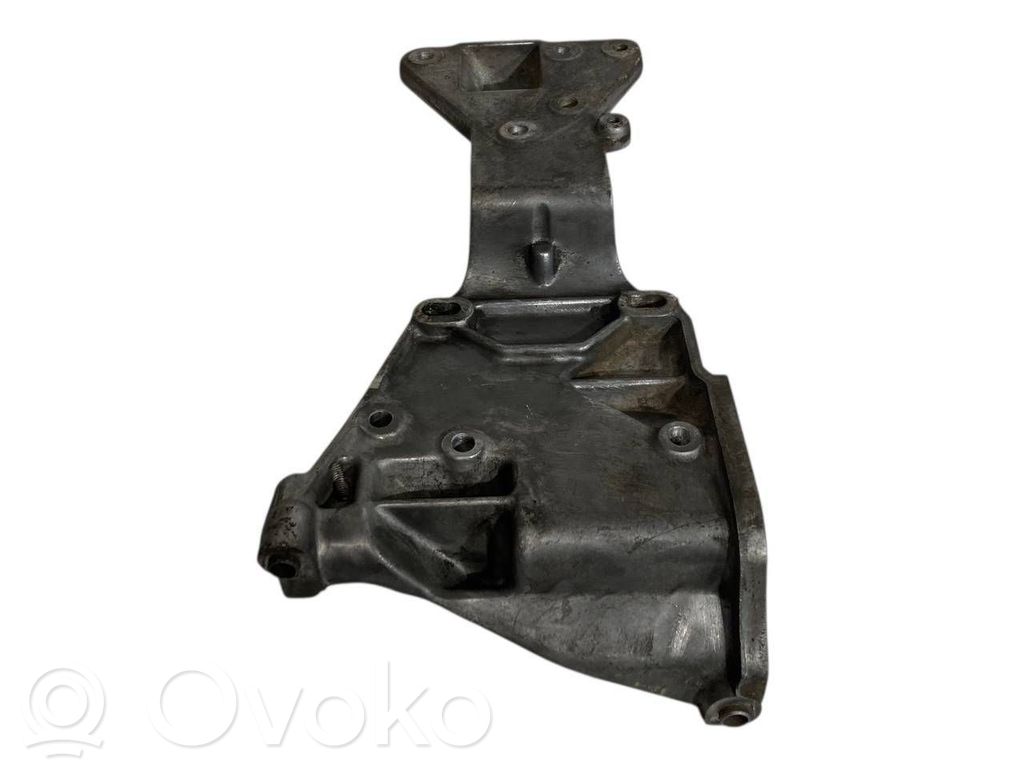 Ģeneratora stiprinājums