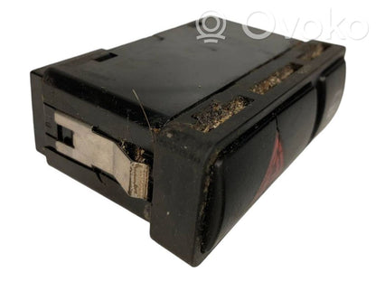 Avārijas lukturu slēdzis