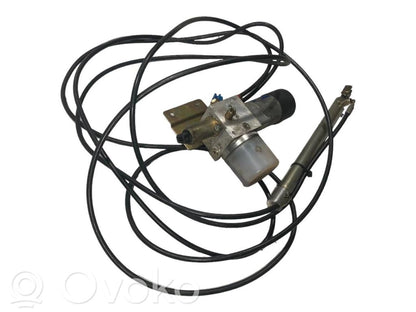 Bagāžnieka pārsega hidraulikas sūknis