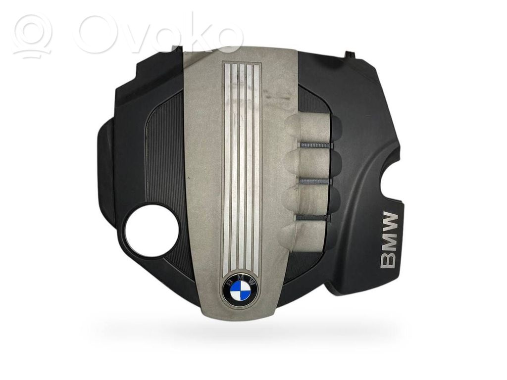 Крышка двигателя (декоративная отделка)