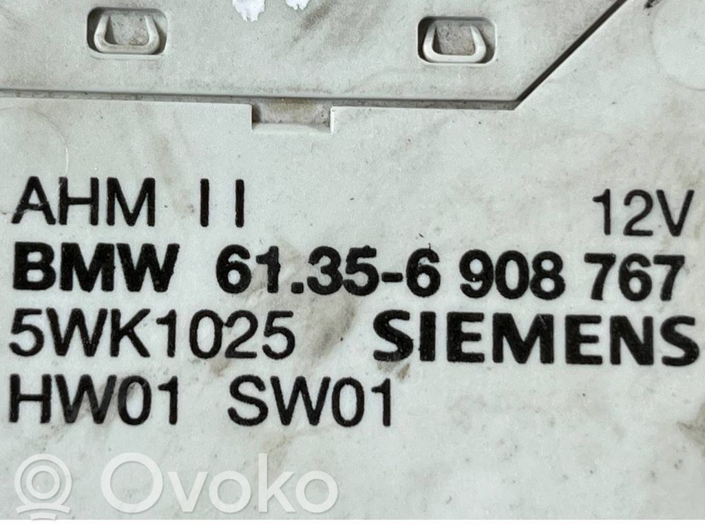 Trailer hitch control unit