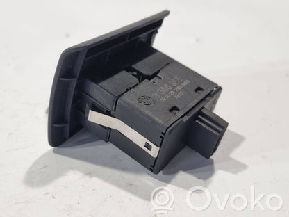 Elektrisko logu slēdzis