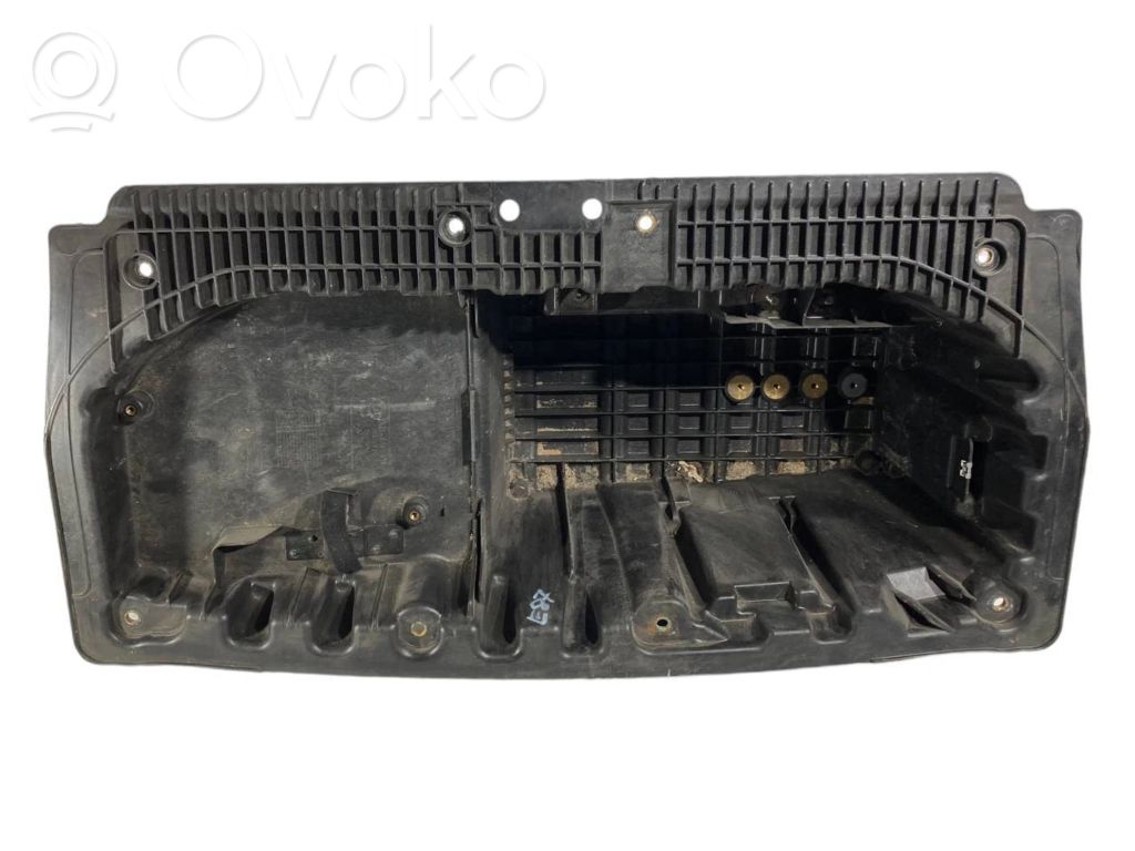 Mantu nodalījums stumbrs