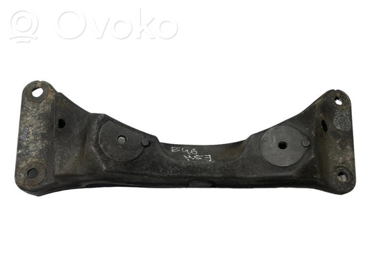 Pārnesumkārbas stiprinājuma kronšteins