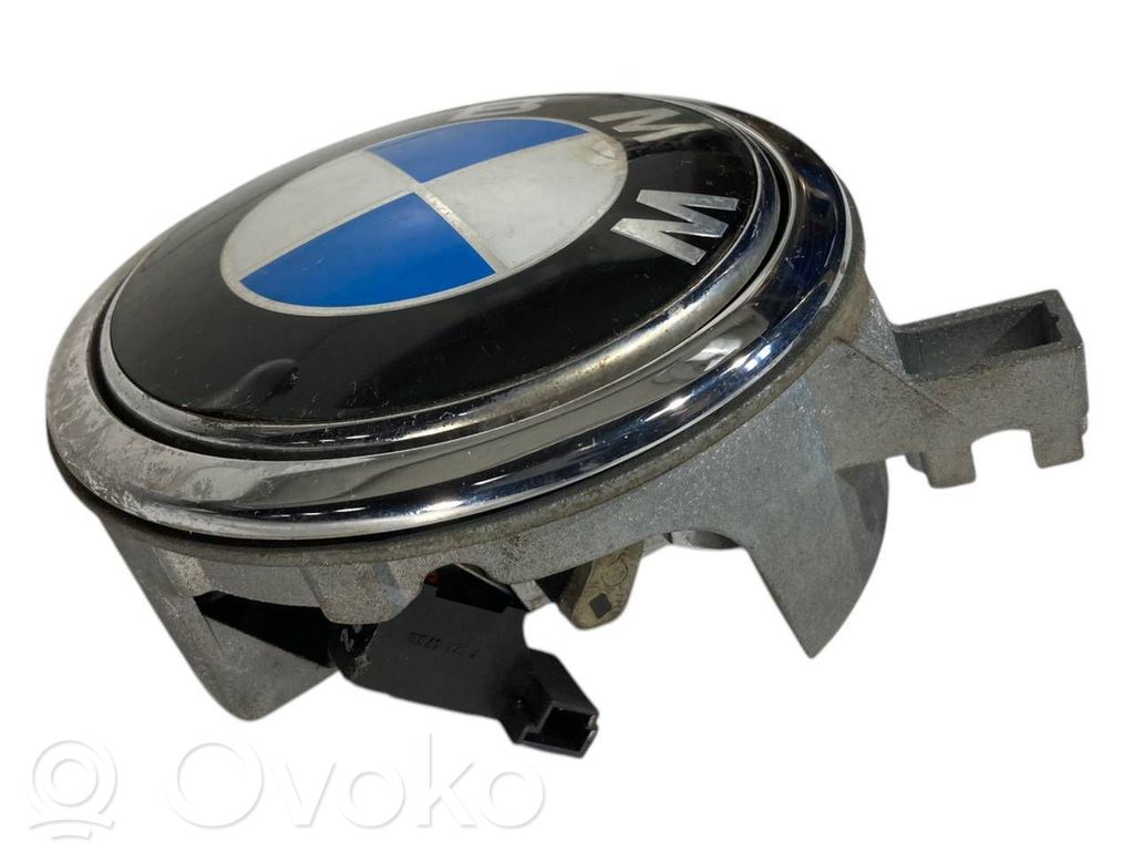 Ручка закрывания (задняя крышка)