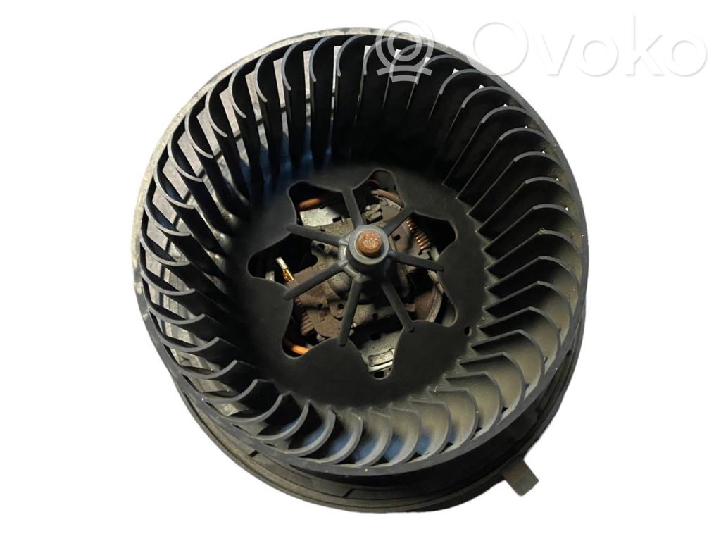 Mazā radiatora ventilators