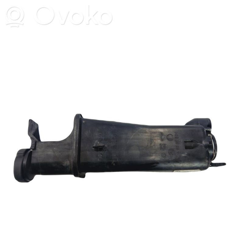 Dzesēšanas šķidruma izplešanās tvertne