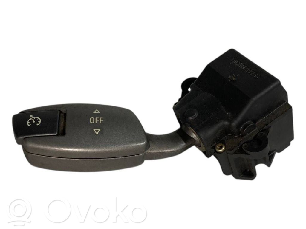 Kruīza kontroles (autopilota) sviria