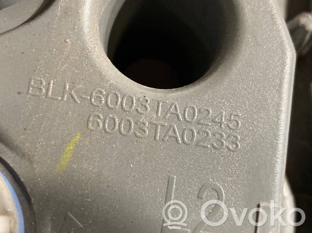 Aizmugurējais lukturis pārsegā