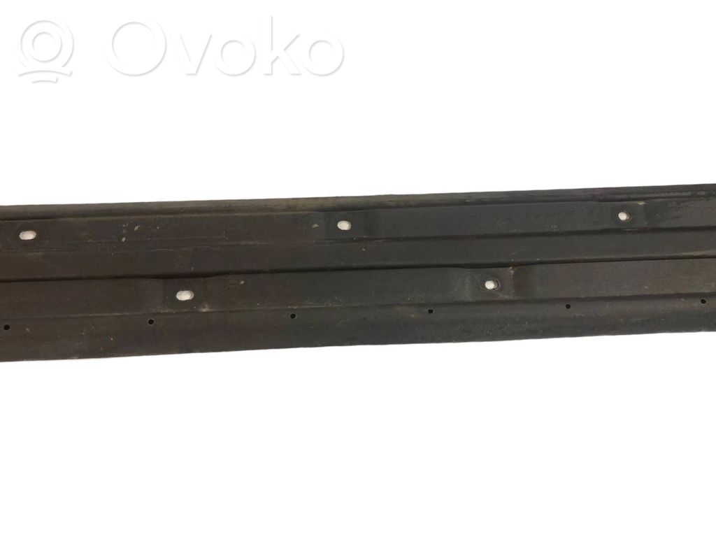 Sānu apakšas aizsardzība