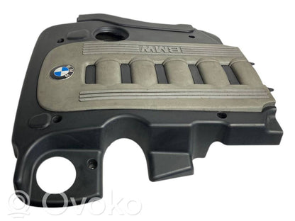 Крышка двигателя (декоративная отделка)