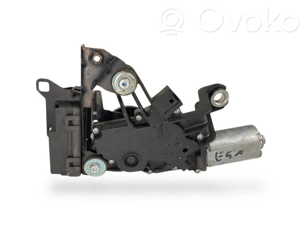 Aizmugurējā loga tīrītāja motoriņš