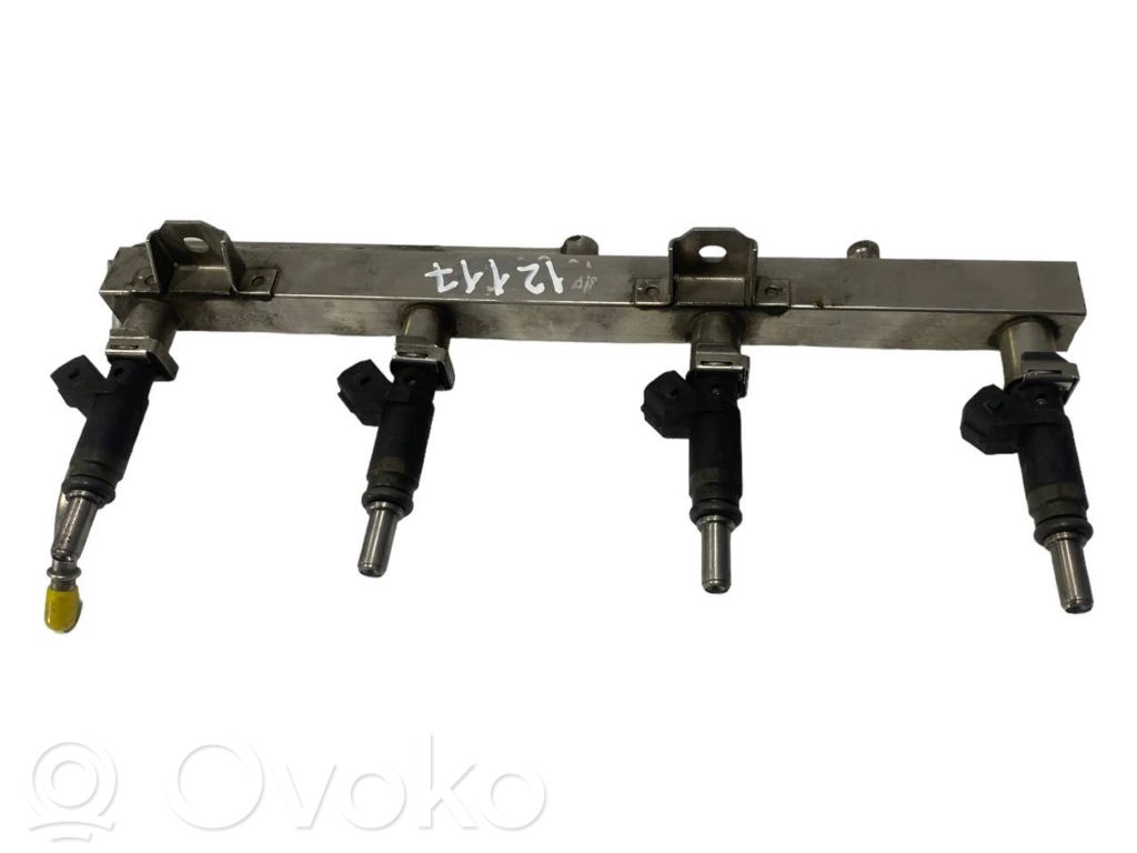 Degvielas maģistrālā caurule