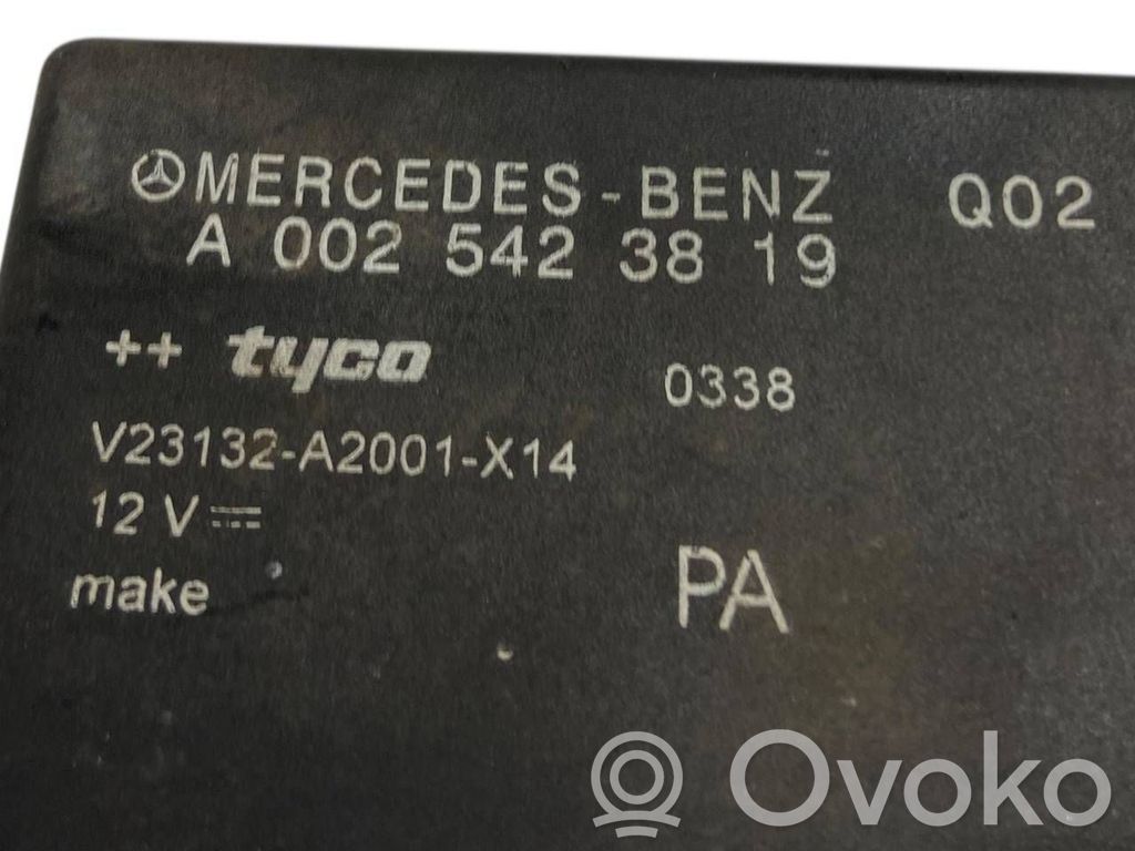 Uzlādes relejs