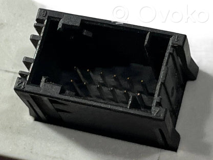 Модуль управления боковым зеркалом