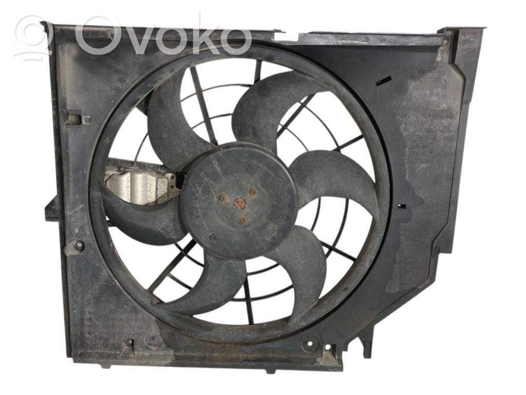 Elektrisks radiatoru ventilators