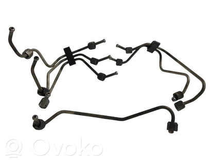 Degvielas caurulīte (-es)