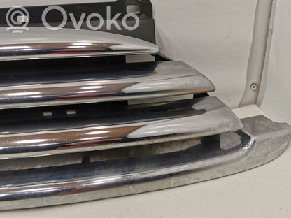 Priekšējais režģis