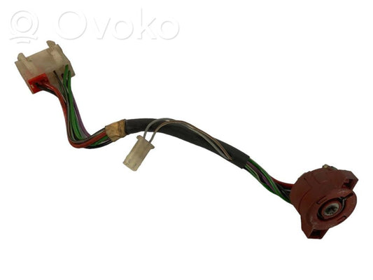 Aizdedzes slēdža kontakti