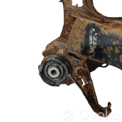 Aizmugurējā tilta sija ar reduktoru