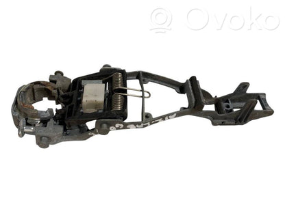 Aizmugurē turētājs / kronšteins ārējam atvēršanas rokturim