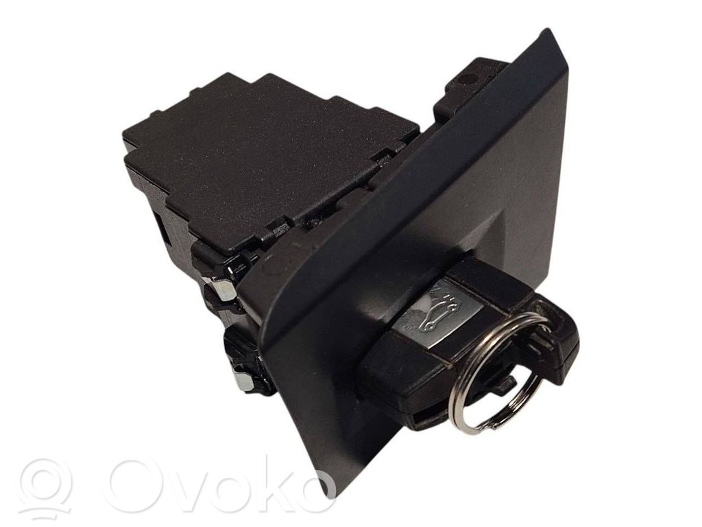 Aizdedzes ECU komplekts