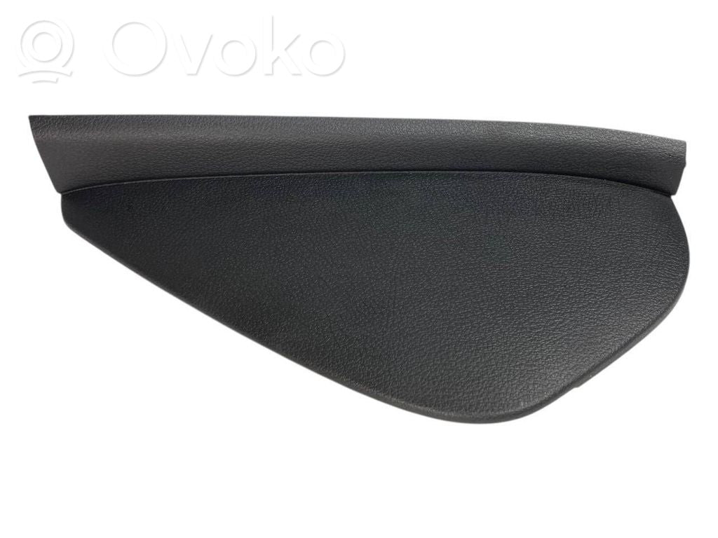 Paneļa dekoratīvās apdares vairogs (sānu)