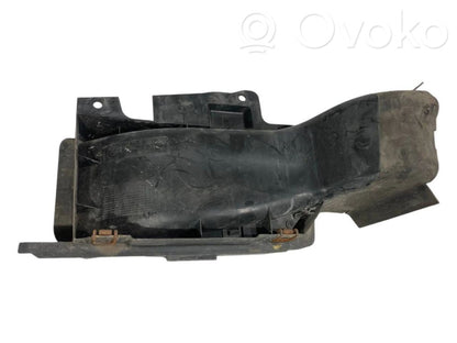 Brake cooling air duct