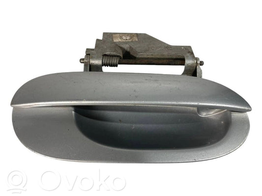 External opening handle