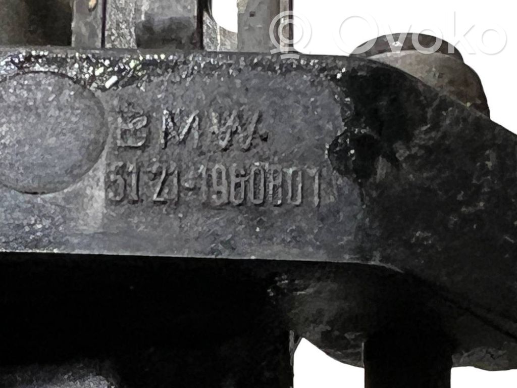 External opening handle