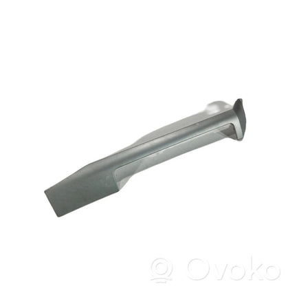 Cita veida salona detaļa