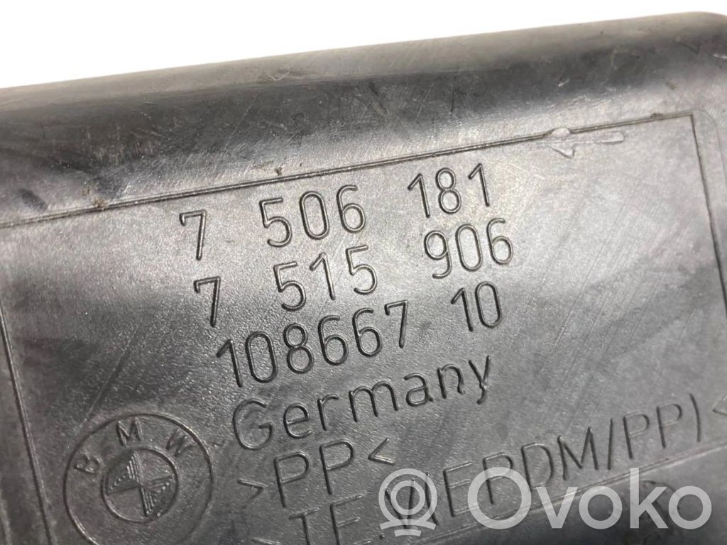 Air intake duct details