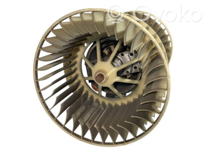 Mazā radiatora ventilators