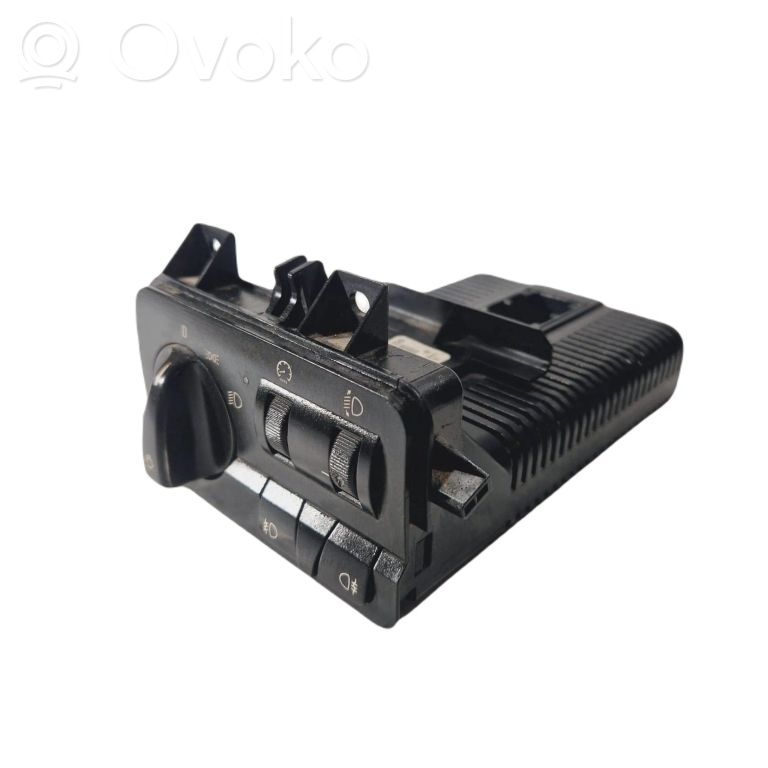 Headlight switch
