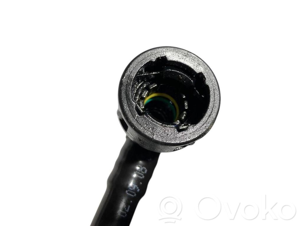 Fuel line(s)