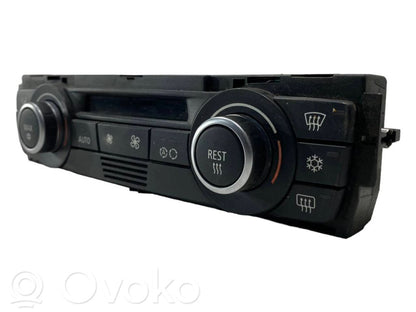 Air conditioning / climate control / interior heating control unit (in the passenger compartment)