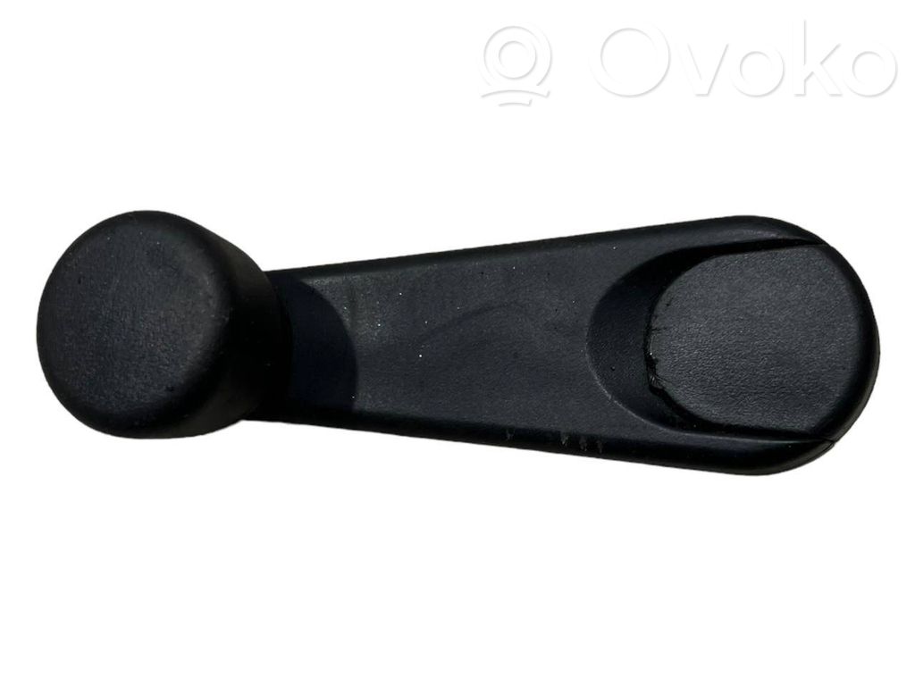 Loga atvēršanas rokturis