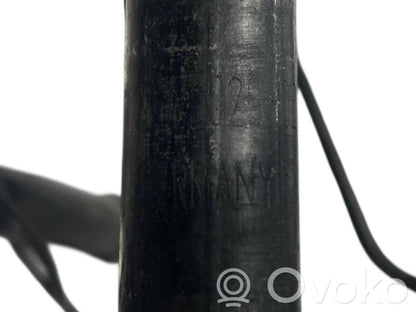 Stūres pastiprinātāja šļūtene (-es) / caurulīte (-es)