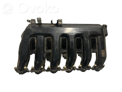 Впускной коллектор