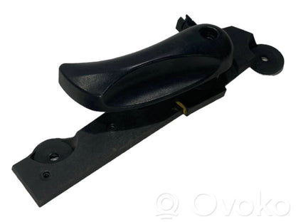 Engine hood release handle