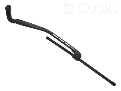 Windshield wiper arm
