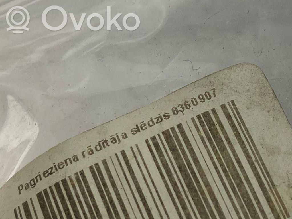 Pagrieziena signālu / lukturu sviria