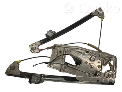 Priekšpusē elektriskā loga pacelšanas mehānisma komplekts