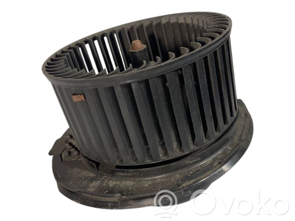 Mazā radiatora ventilators