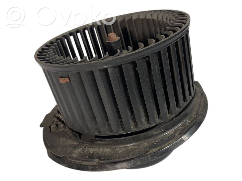 Mazā radiatora ventilators